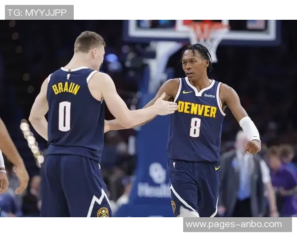 沃特森表现稳定全场14投8中贡献21分5篮板2助攻1盖帽并遭遇5次犯规